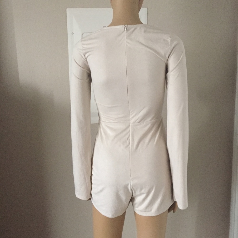 New! 💥FALLON Ivory suede look romper - Picture 6 of 8